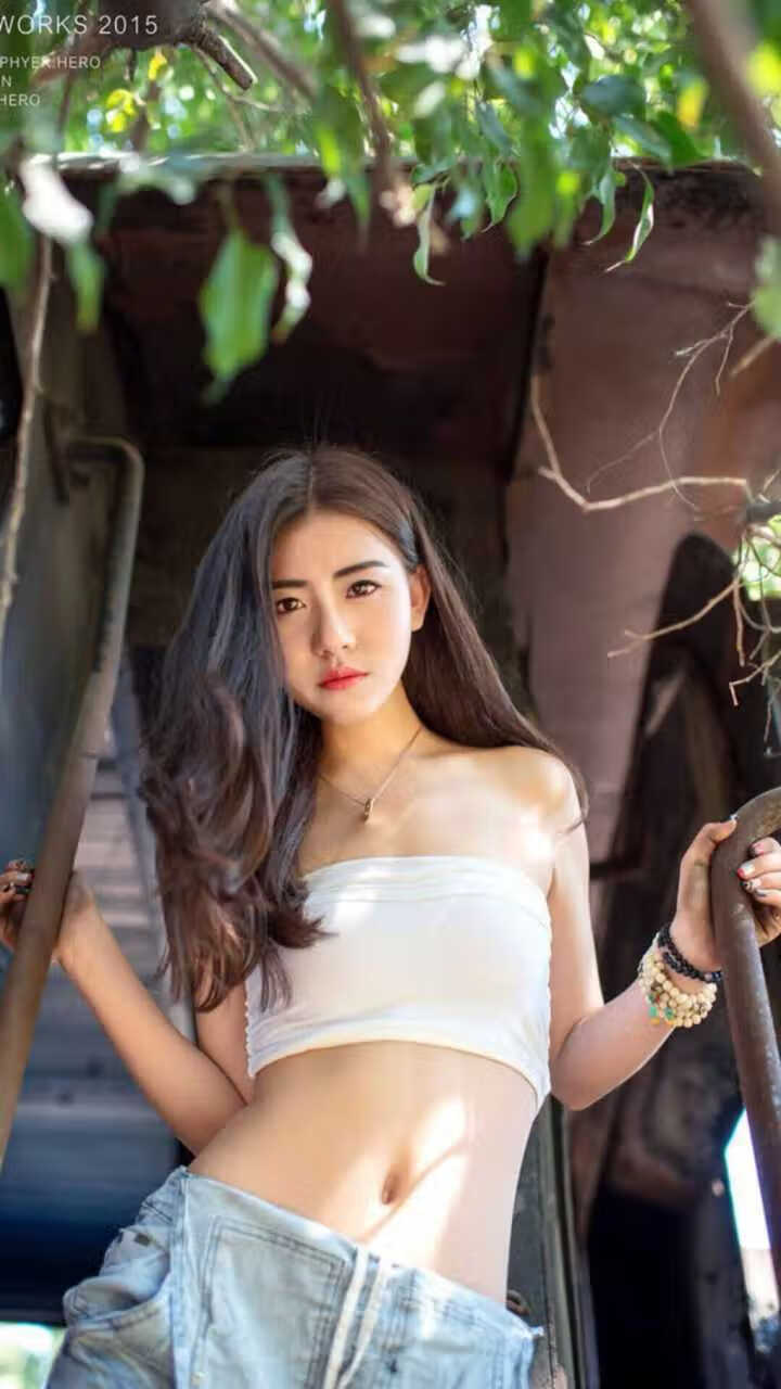 爱游戏娱乐-英超焦点大战：曼城逆转绝杀利物浦，悬念再升级，英超曼城vs利物浦全场回放cctv5