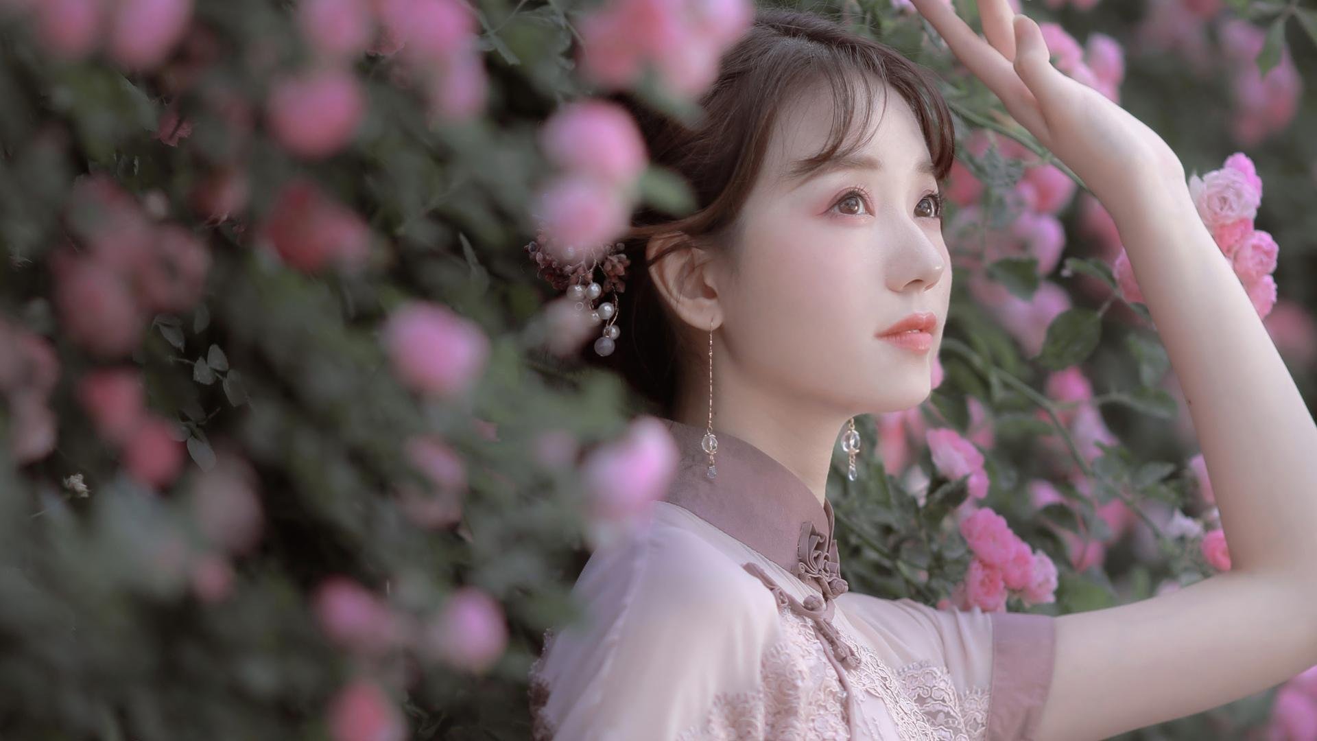 爱游戏官方-切尔西女足参与女性足球推广活动，切尔西女足10号是谁