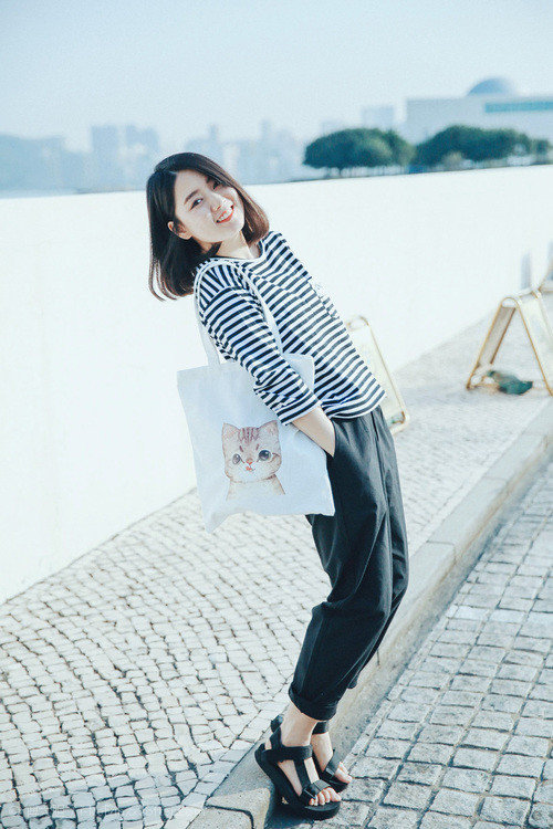 五大联赛球队过渡期阵容使用策略是否足够灵活,五大联赛球员转会新闻